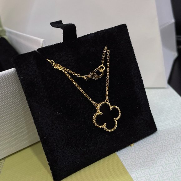 Van Cleef & Arpels Fashion Women's 18K necklace - Picture 3 of 5